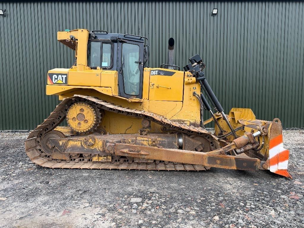 CAT D 6 T LGP 履带式推土机