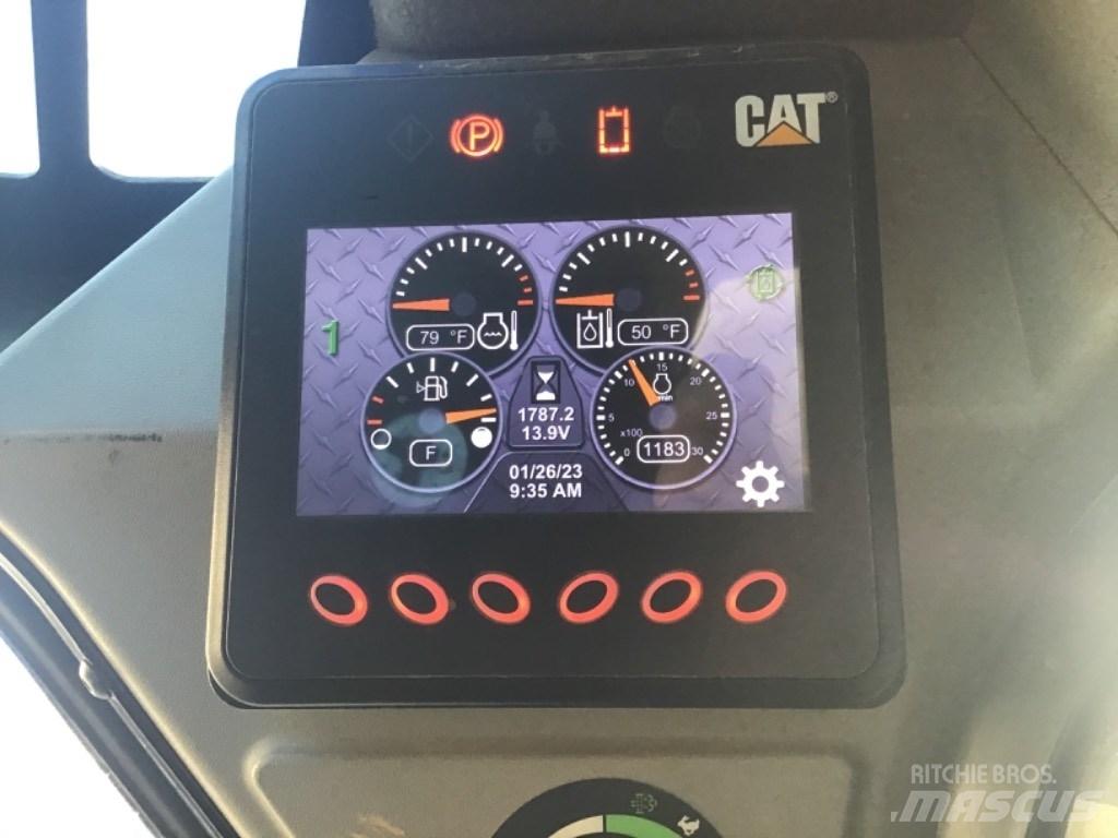 CAT 259D 滑移装载机