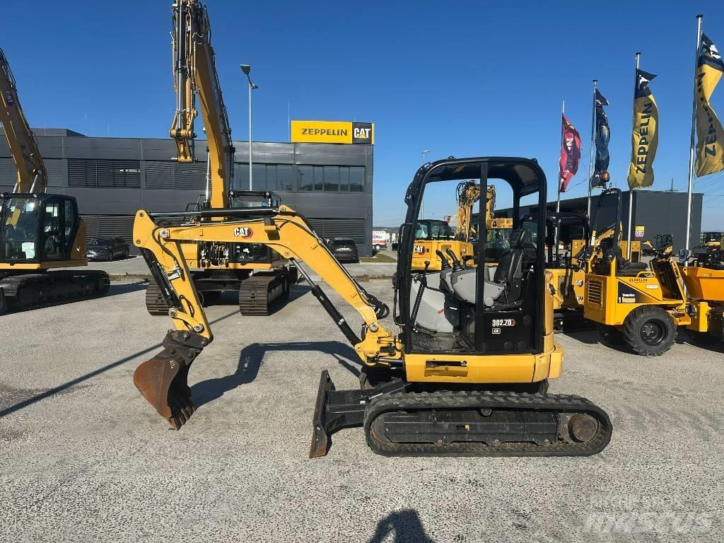 CAT 302.7 D CR 小型挖掘机