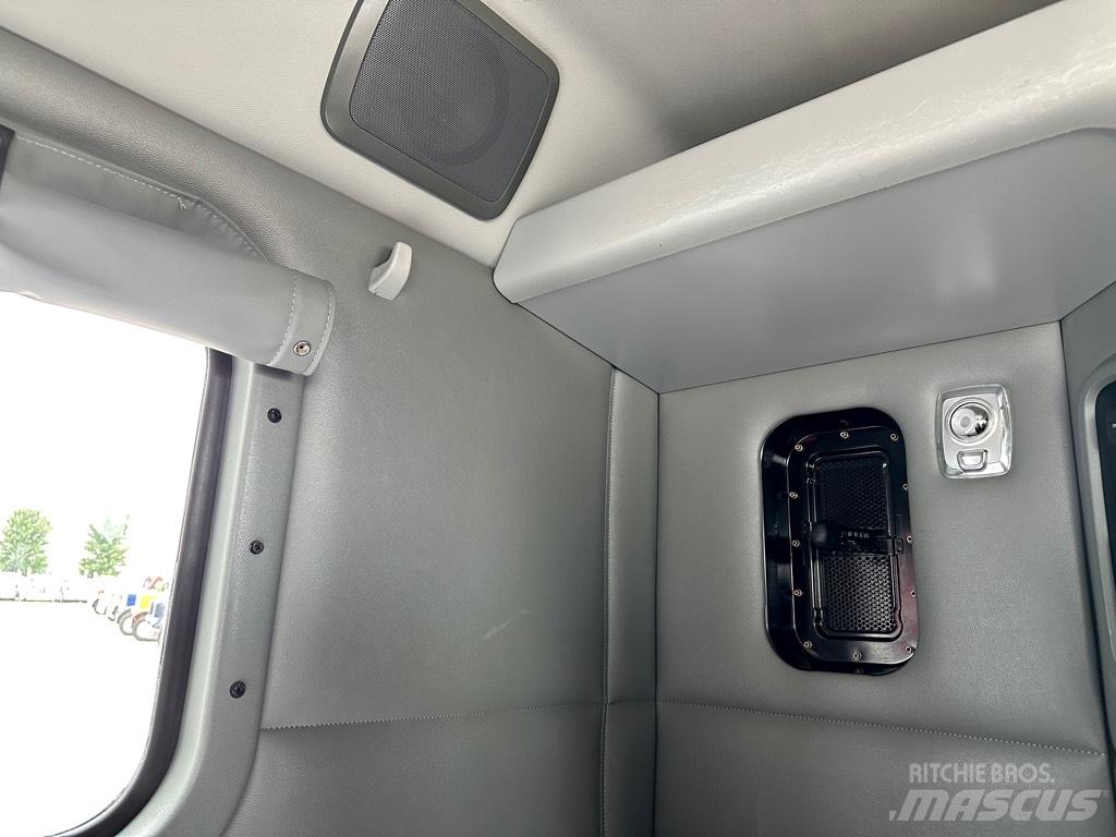 Kenworth T880 牵引车