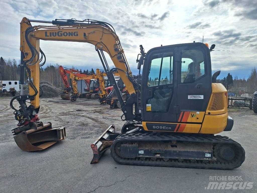 LiuGong 909 E 中型挖掘机