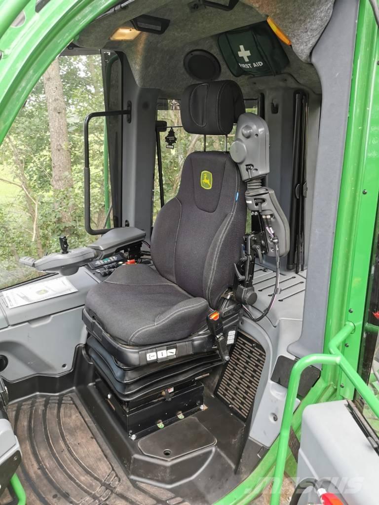 John Deere 1110G 集运机