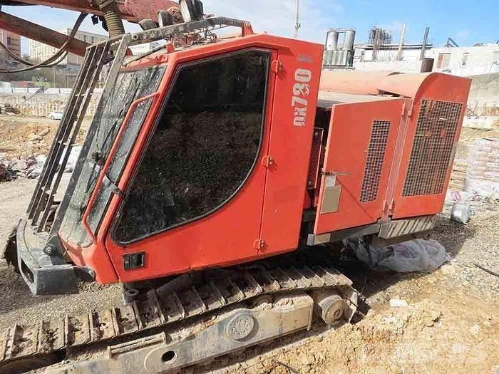 Sandvik DX780 钻孔机