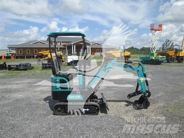 AGROTK QH12R 小型挖掘机