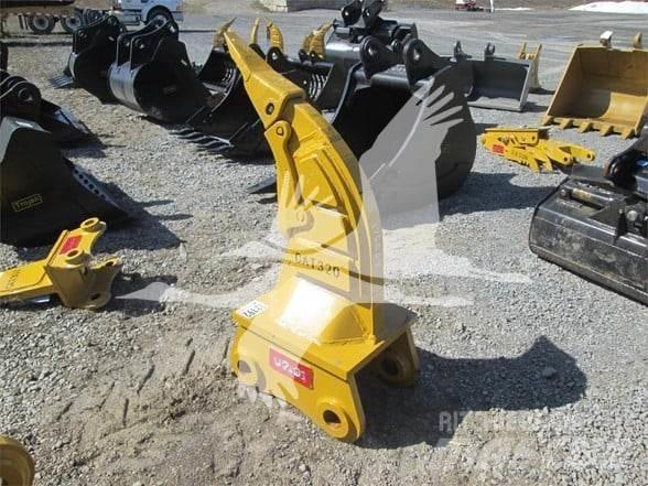 Emaq CAT320 松土器