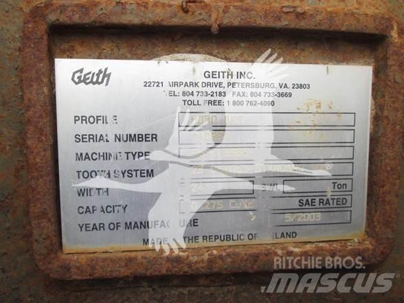 Geith 555E 挖斗