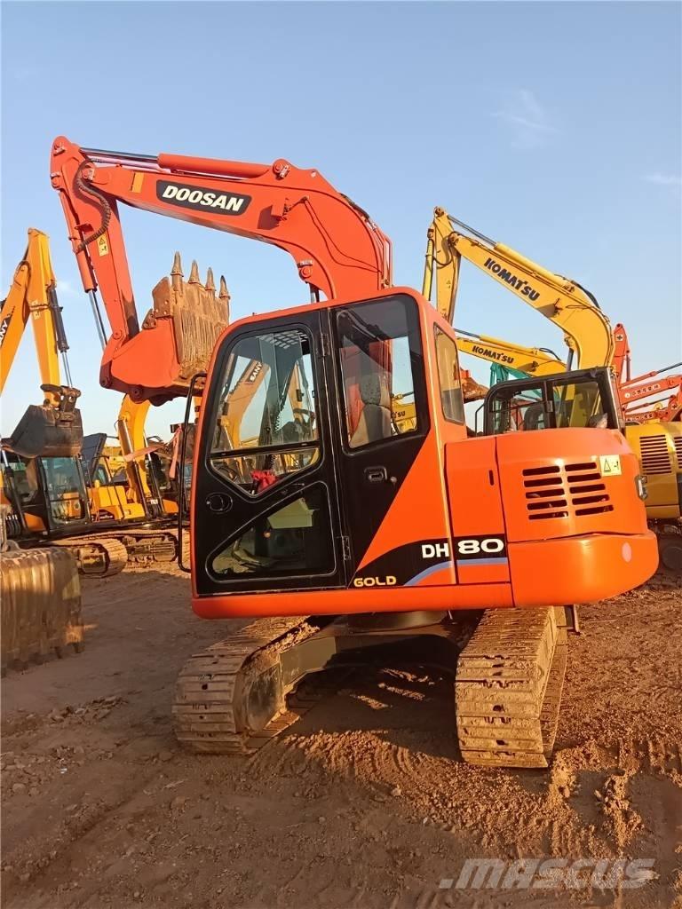 Doosan DH 80 G 中型挖掘机