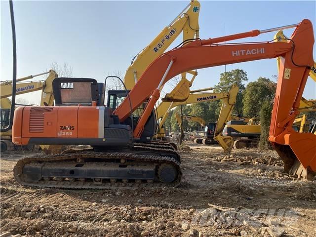 Hitachi ZX250 履带挖掘机