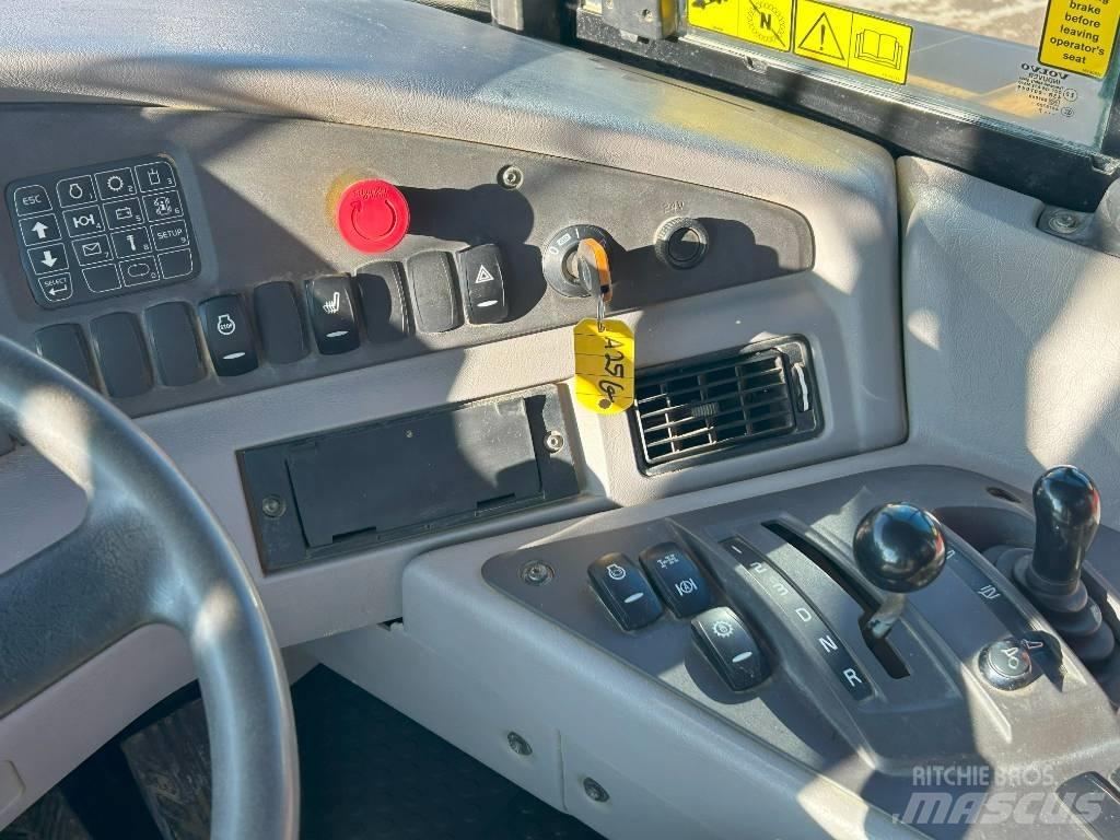 Volvo A 25 G 铰接式自卸车