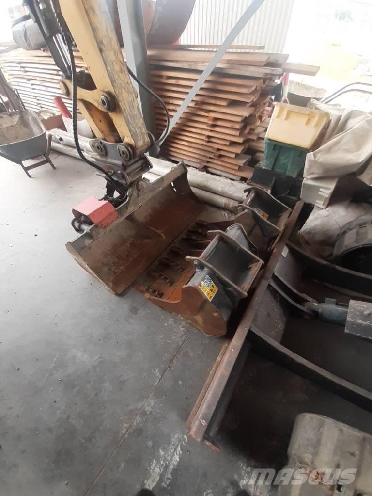 Yanmar Vio 33 小型挖掘机