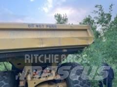 CAT 740 B 铰接式自卸车