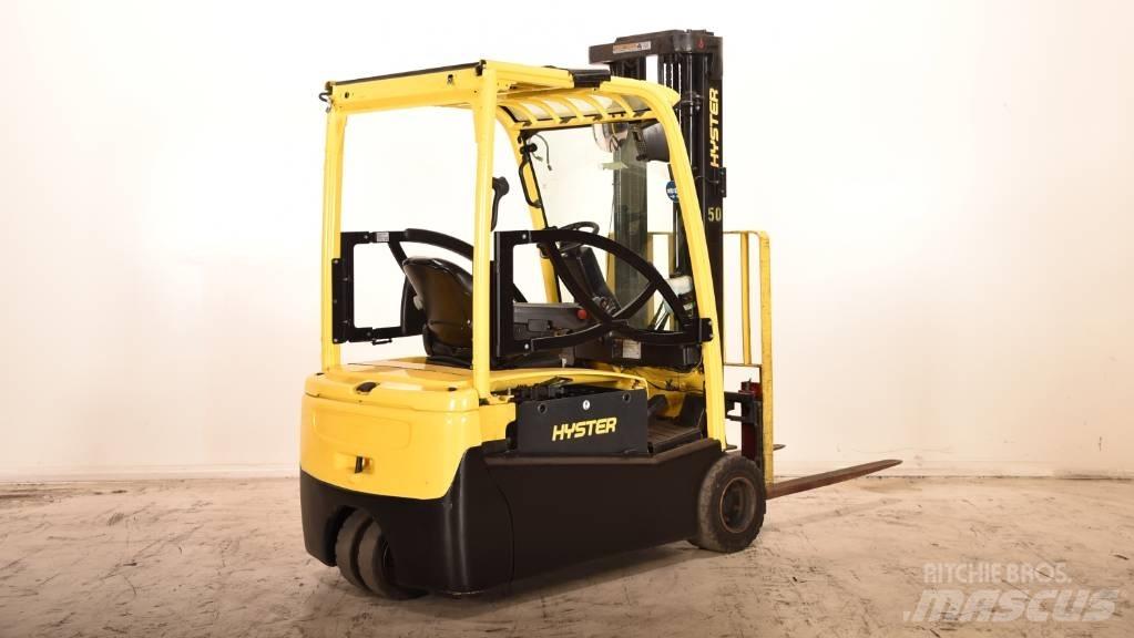 Hyster J2.0XNT LWB 电动叉车