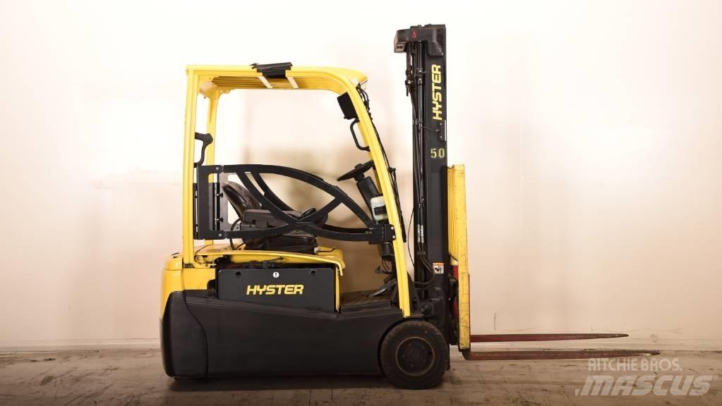 Hyster J2.0XNT LWB 电动叉车