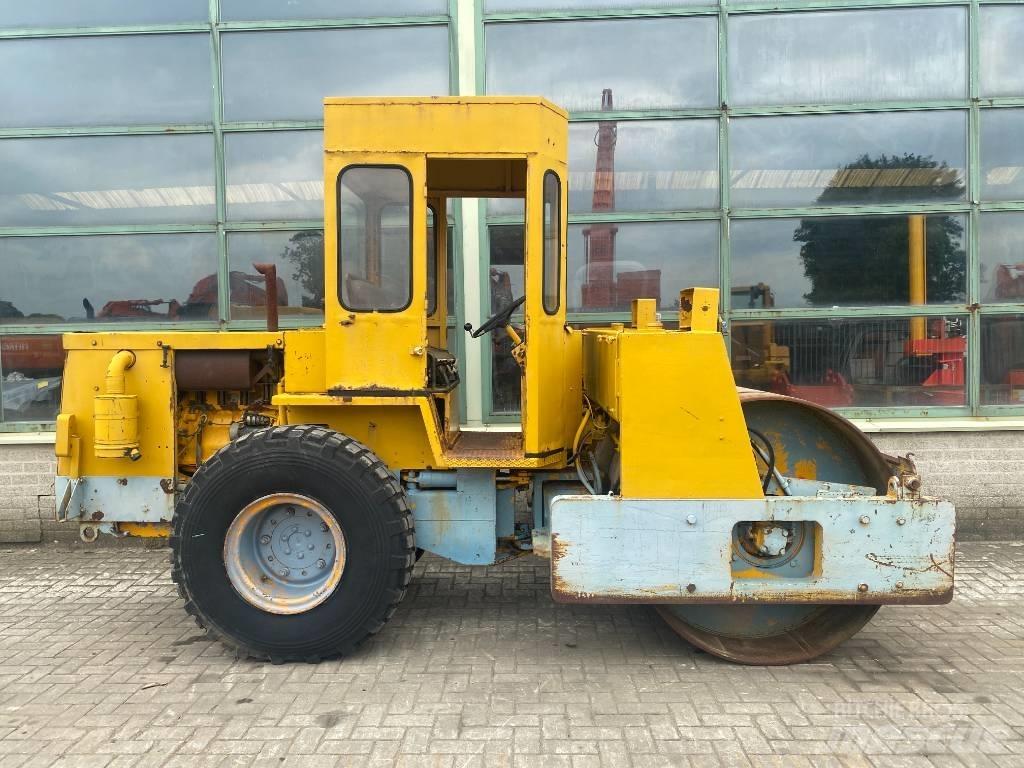 Derruppe CD 300 复合式压路机