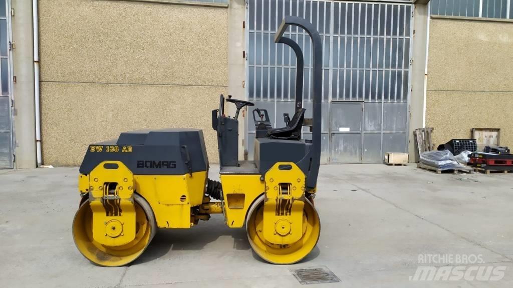 Bomag BW 138 AD 双轮压路机