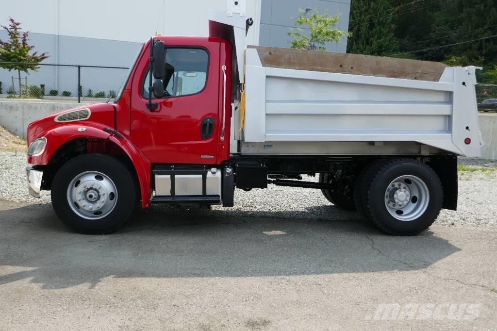 Freightliner M2 自卸式货车