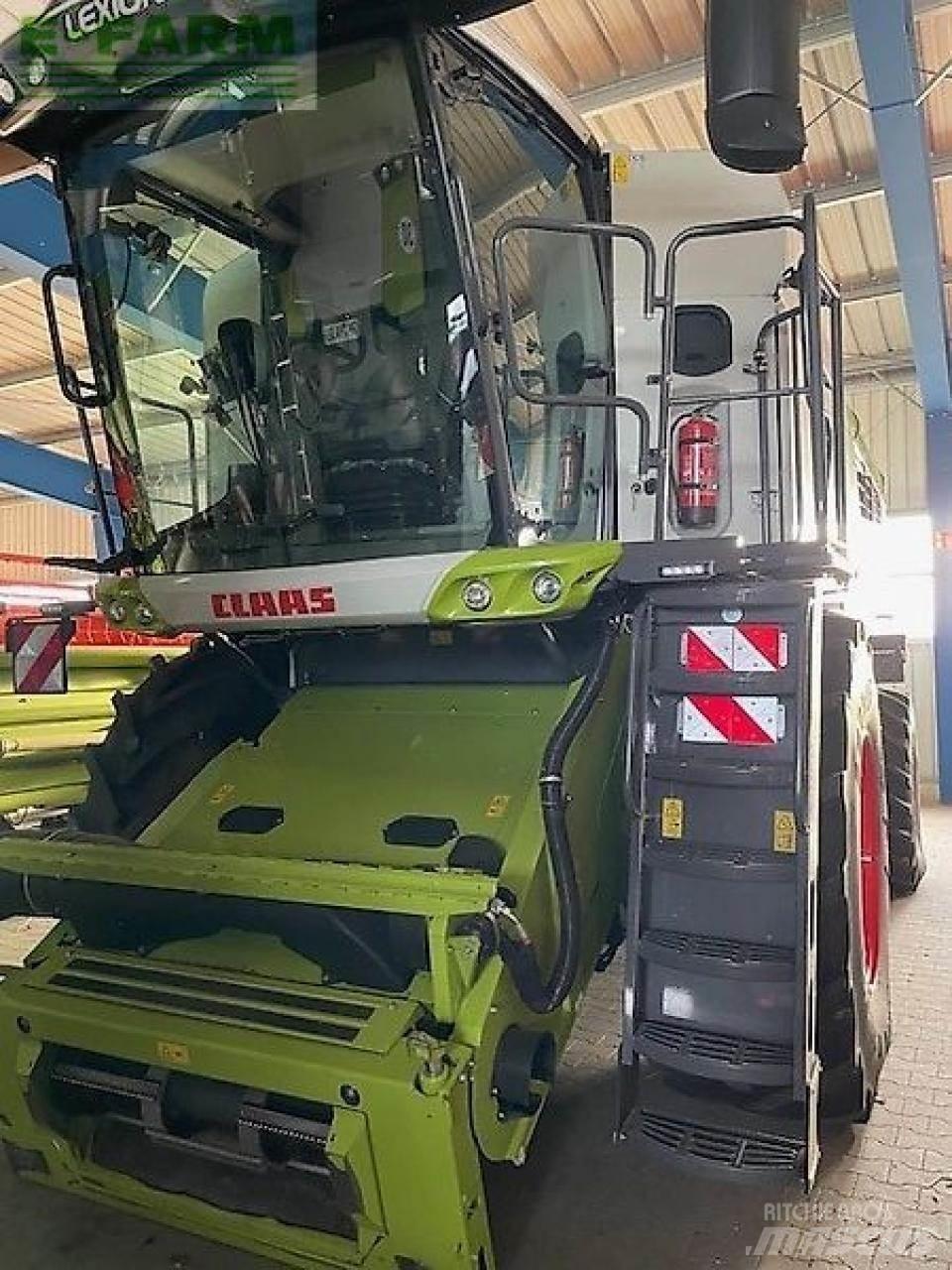 CLAAS lexion 7700 联合收割机