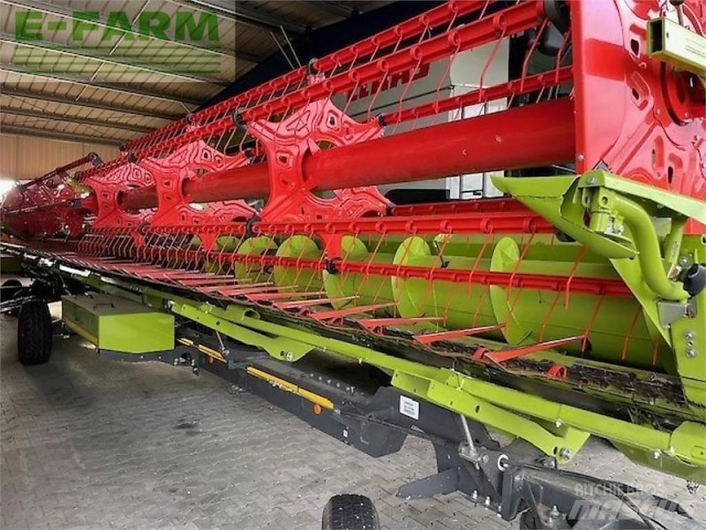 CLAAS lexion 7700 联合收割机