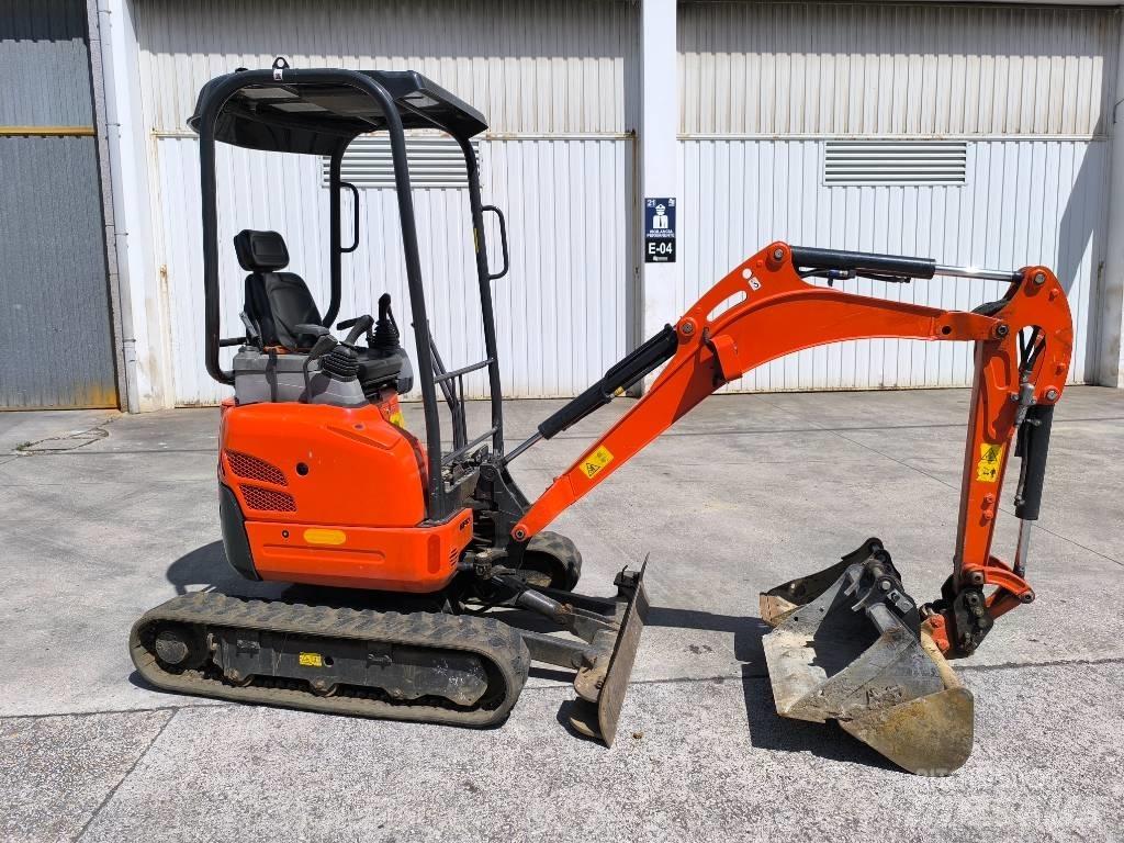 Kubota U 17-3 小型挖掘机