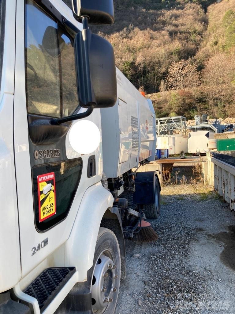 Renault Midlum 组合/真空油槽车