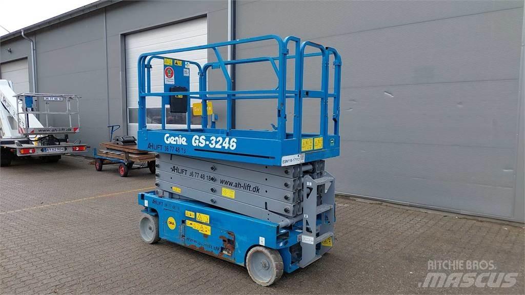 Genie GS3246 剪叉式升降机