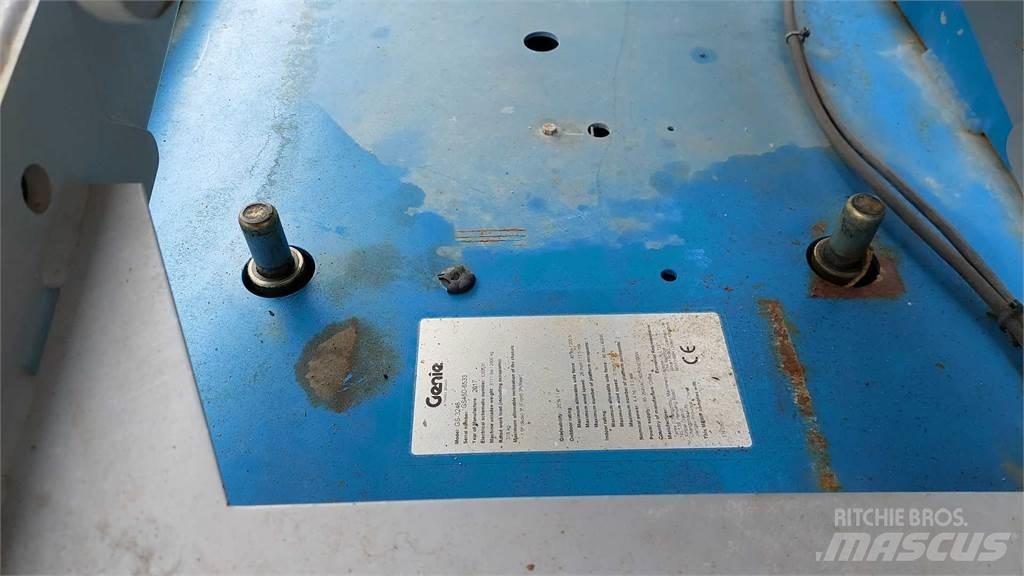Genie GS3246 剪叉式升降机