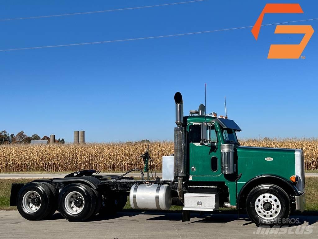 Peterbilt 379 牵引车
