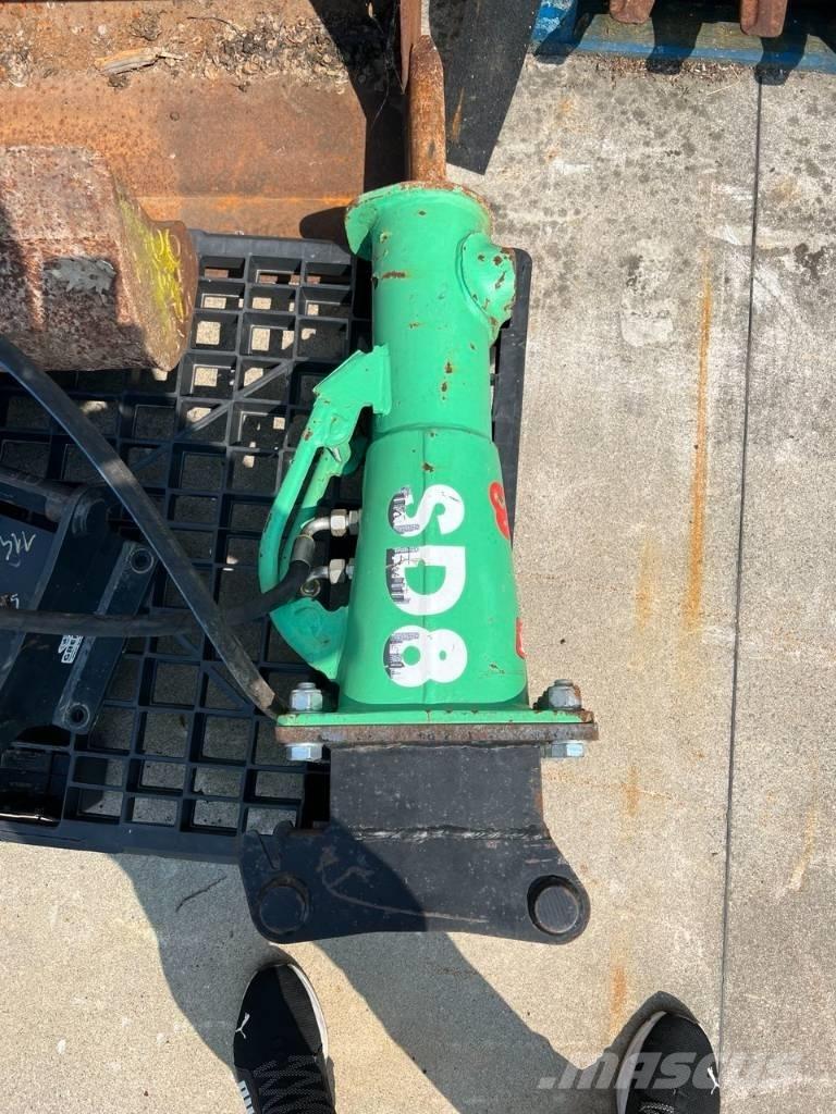 Montabert SD 8 破碎钳