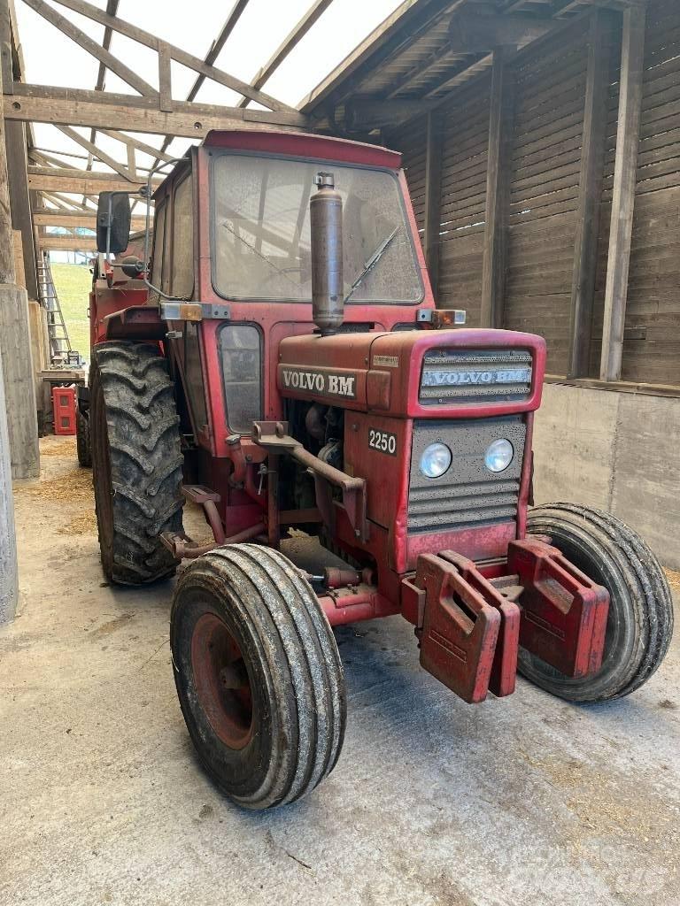 Volvo BM 2250 拖拉机/农用车
