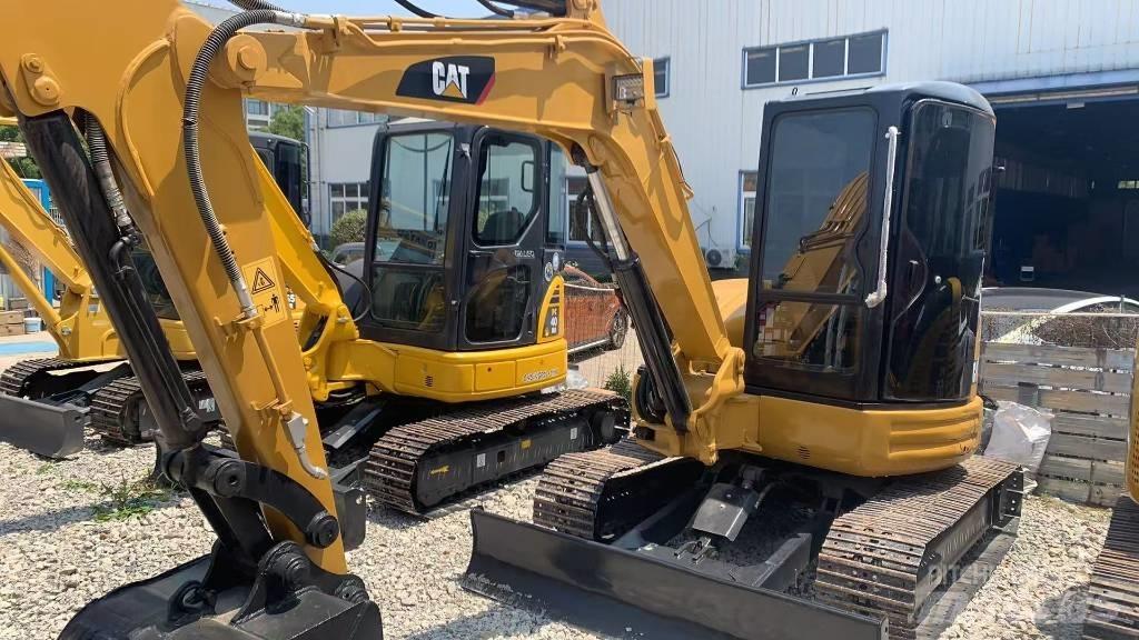 CAT 304 履带挖掘机