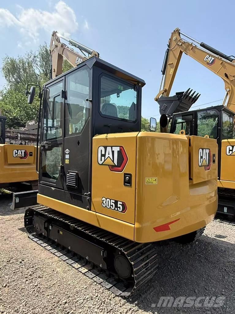 CAT 305.5 小型挖掘机