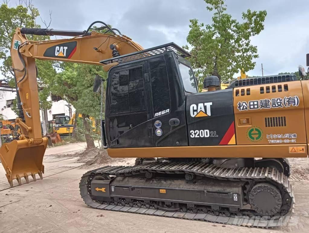 CAT 320 D 2 L 履带挖掘机
