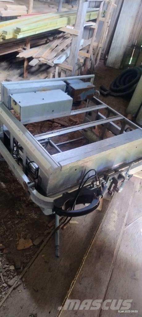 Lännen 880 S 反铲装载机