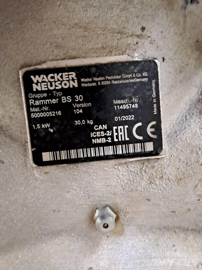 Wacker Neuson BS30 匝道机