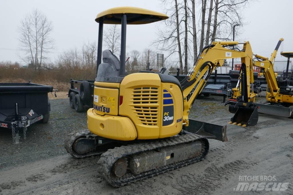 Komatsu PC30MR-5 小型挖掘机