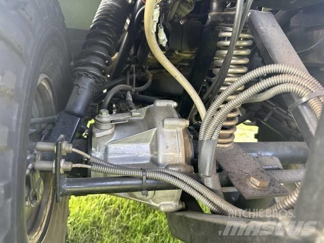Kawasaki KLF 300 沙滩车