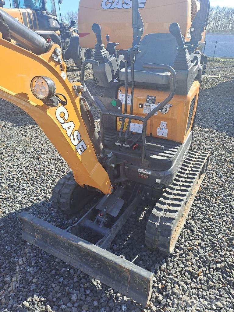 CASE CX 12 D 小型挖掘机