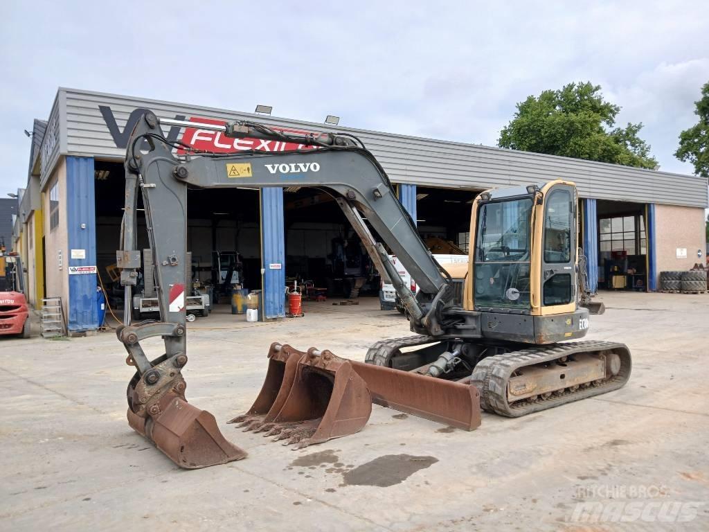 Volvo ECR 88 PLUS 中型挖掘机