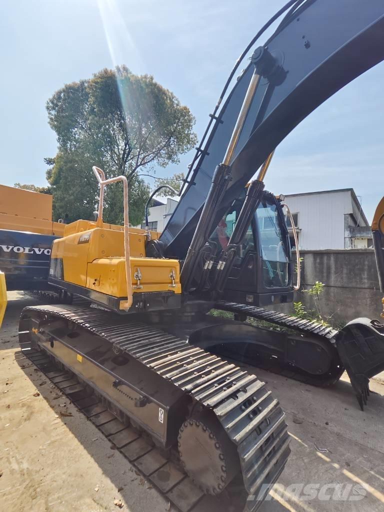 Volvo EC 250 D L 履带挖掘机