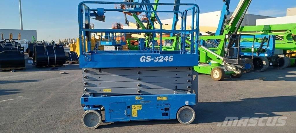 GENIE GS3246 剪叉式升降机