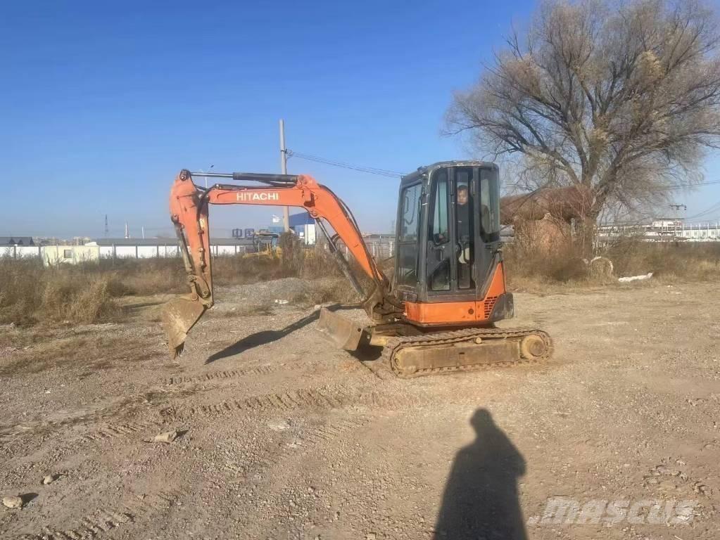Hitachi ZX 35 U 小型挖掘机