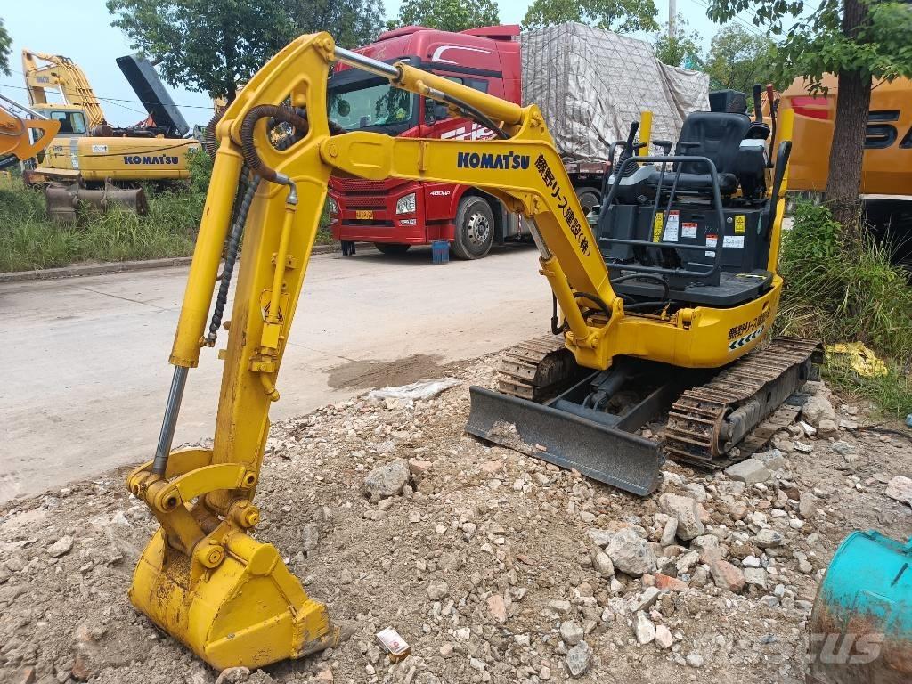 Komatsu PC 18 履带挖掘机