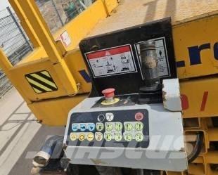 Haulotte H 15 SX 剪叉式升降机
