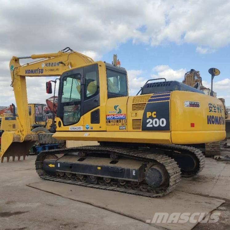 Komatsu pc200-8 履带挖掘机