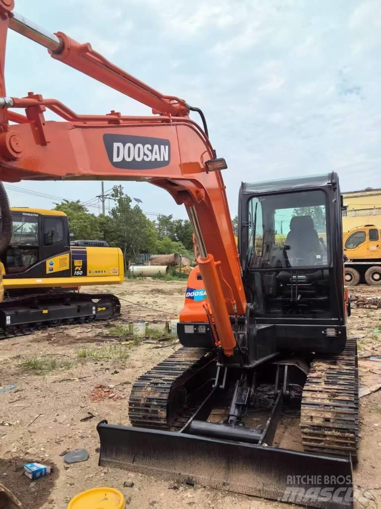Doosan DX 60 履带挖掘机