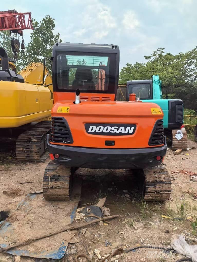 Doosan DX 60 履带挖掘机