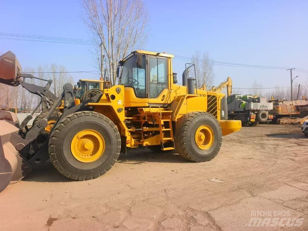 Volvo L 180 F 轮式装载机