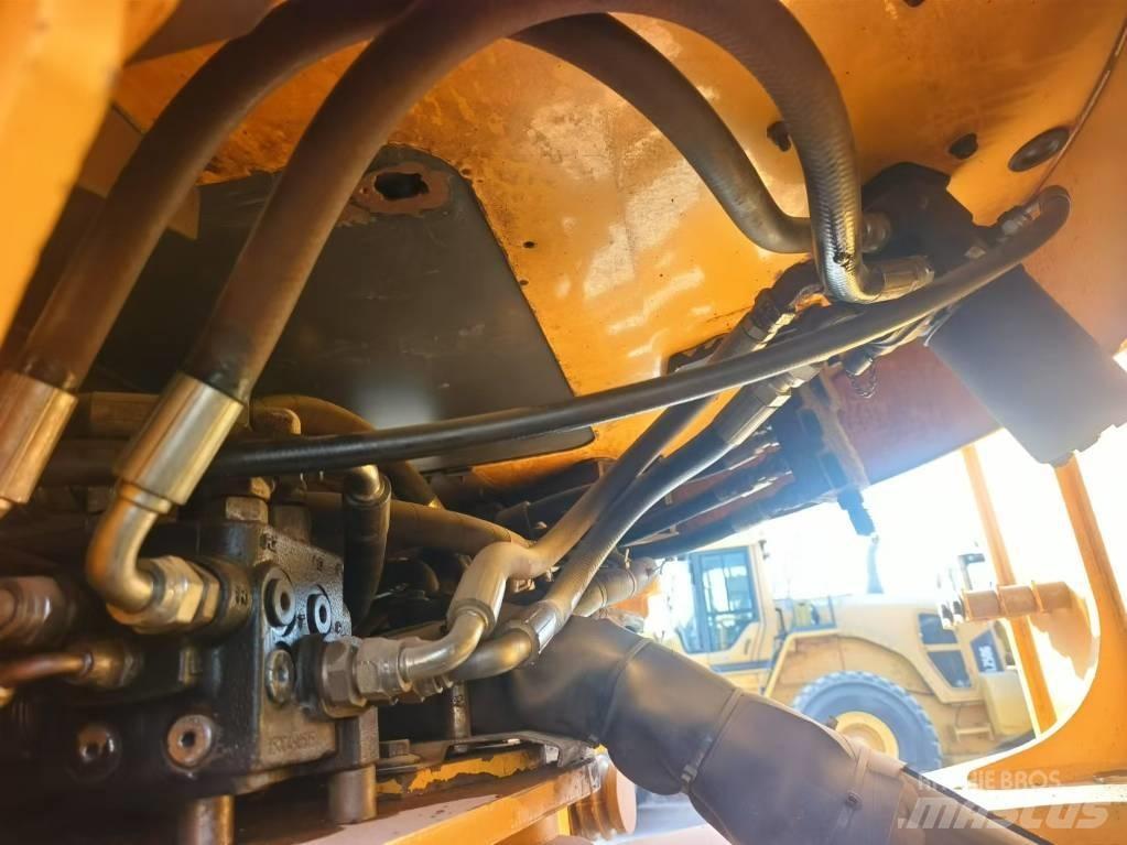 Volvo L 180 F 轮式装载机