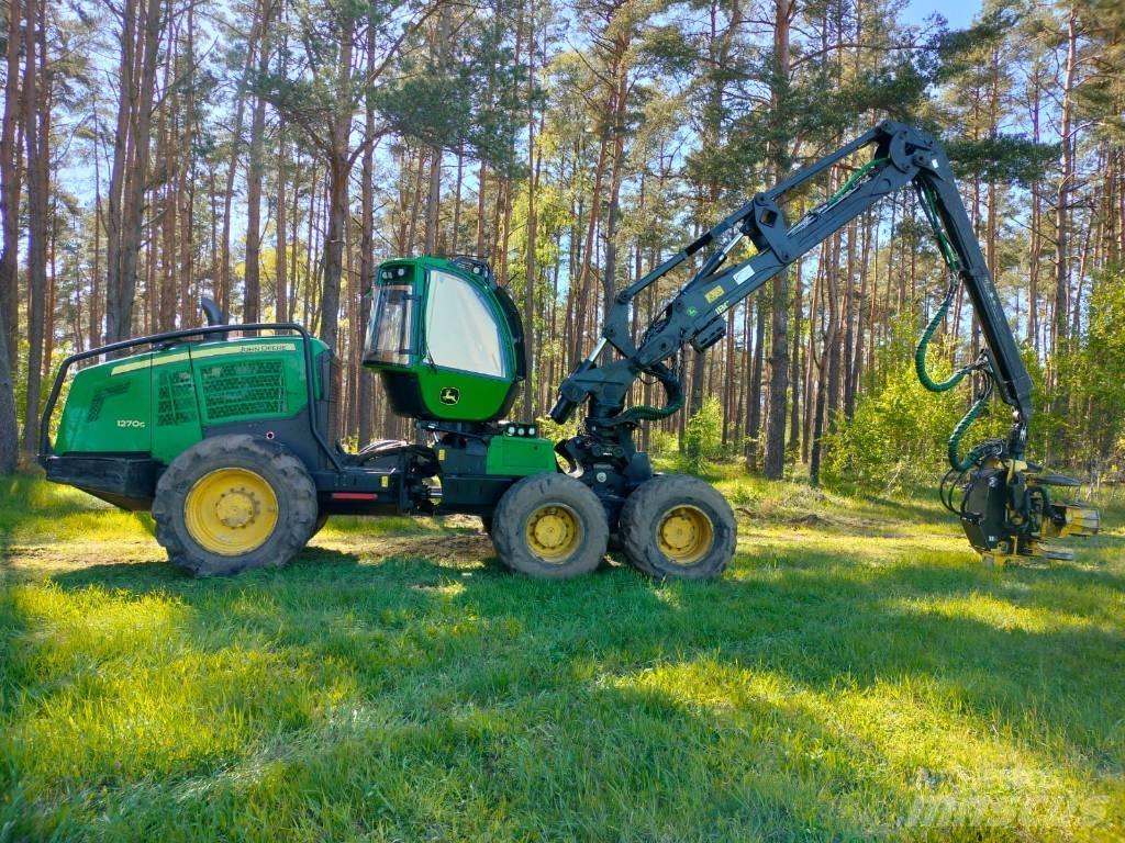 John Deere 1270 G 收割机
