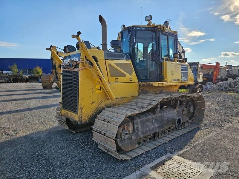 Komatsu D 65 WX-17 履带式推土机